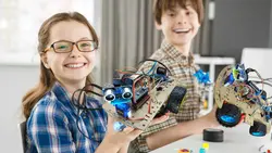 سرگرمی رباتیک ،ربات مونتاژ شده،تشخیص مانع دو چرخ هوشمند مهندسیکا مدل 2W-2M(ربات مانع گریز)