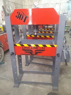 پرس هیدرولیک ایستاده 30 تن ساخت اصفهان ورق ضخیم تن اژ واقعی