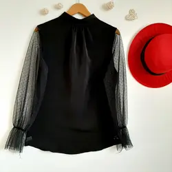 شومیز آستین خال خالی