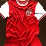 لباس كلاسيك پرسپولیس(فروهر) کیفیت آ پلاس درجه يك