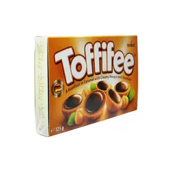 تافی با مغز شکلات و فندق ۱۲۵ گرم تافی فی - toffifee