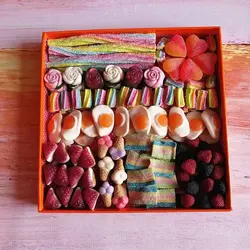 پک هدیه پاستیل کد 03