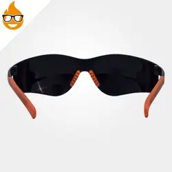 عینک ایمنی ای تی صد و هجده – AT 118 ، توتاص – TOTAS ، عینک جوشکاری ، جوشکاری نور ۹ ، رنگ دودی