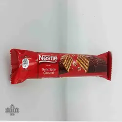 ویفر شکلاتی نستله قرمز