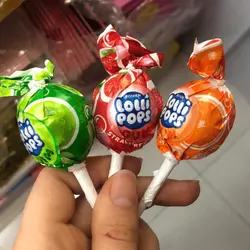 آبنبات چوبی میوه ای آدامسی Loolipops