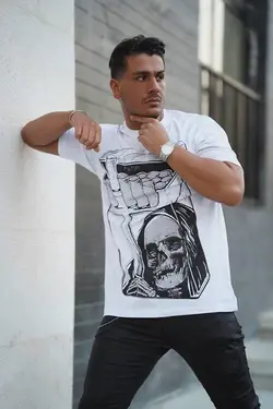 تیشرت سفید اسکلت