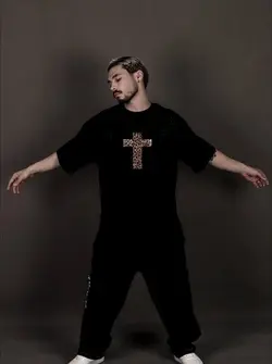 تیشرت مشکی LUKALLOYED