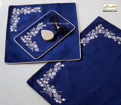 سجاده و جانماز مخمل گلدوزی ملیسا سورمه ای - صفاهوم