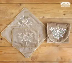 جانماز کیفی گلدوزی برجسته ملیسا قهوه ای - صفاهوم