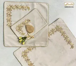 سجاده و جانماز مخمل ملیله دوزی شکوفه ریز طوسی - صفاهوم