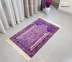 سجاده مدل قالیچه گل برجسته بنفش - صفاهوم