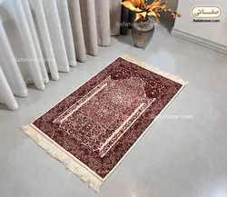 سجاده مدل قالیچه گل برجسته قرمز تیره - صفاهوم