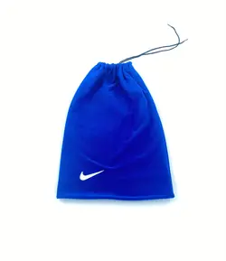 اسکارف نایک