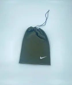 اسکارف نایک