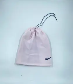 اسکارف نایک