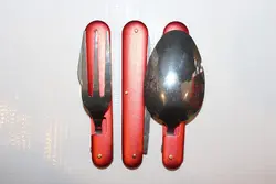 قاشق چنگال سه تکه