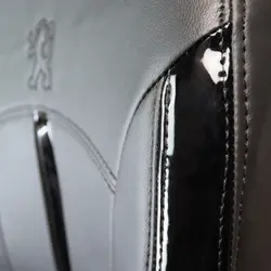 روکش صندلی چرم نوار براق پیانویی پژو 206 و پژو 207 s289