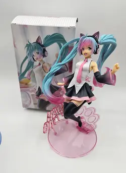 فیگور هاتسونه هپی برثدی