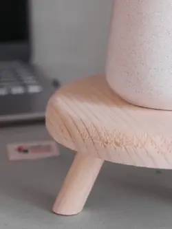 چهارپایه چوبی کوتاه گرد (رایزر آشپزخانه)