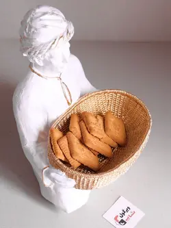 سبد میوه و تنقلات طرح مجسمه عثمانی (مرد)