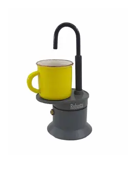 موکاپات شیردار روبوستا به همراه فنجان