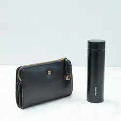 فلاسک ‏و ‏کیف ‏پاسپورتی