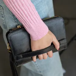 فلاسک ‏و ‏کیف ‏پاسپورتی