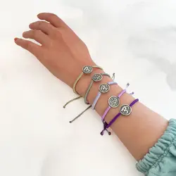 دستبند نقره دو روی خدا , اُم