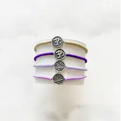 دستبند نقره دو روی خدا , اُم