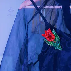 سنجاق ‏سینه طرح گل لاله