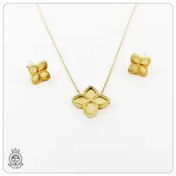 نیم ست طلا طرح گل چهار پر - خرید آنلاین طلا 6,289,000&nbsp;تومان