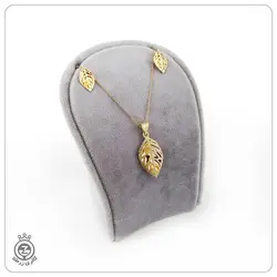 نیم ست طلا طرح برگ سه بعدی