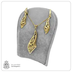 نیم ست طلا طرح برجسته 1