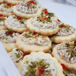 شیرینی مدرن نارگیلی گردویی