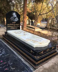 سنگ قبر ترکیبی مرمر و گرانیت  طرح سلطنتی