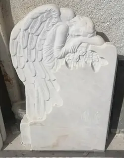 سنگ کتیبه طرح فرشته بالدار