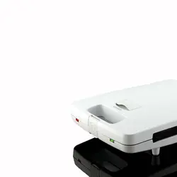 ساندویچ ساز کنوود مدل SM740