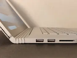 لپ تاپ 13.5 اینچی مایکروسافت با یک ترابایت حافظه Surface Book 2