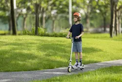 اسکوتر برقی بچه‌گانه  شیائومی سگوی ناین بات مدل Ninebot eKickScooter ZING C10