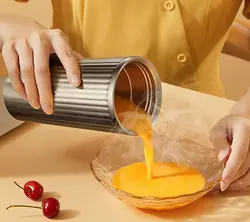 مخلوط‌کن و ماگ قابل حمل شیائومی درما Xiaomi Deerma Juicer NU80