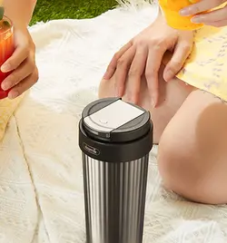 مخلوط‌کن و ماگ قابل حمل شیائومی درما Xiaomi Deerma Juicer NU80