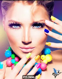 پوستر دیواری طرح چهره زن آرایش کرده کد PT7496