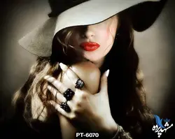 پوستر دیواری طرح چهره زن کلاه دار کد PT-6070