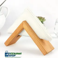 جای دستمال کاغذی رومیزی کد 21 جزء اکسسوری و تجهیزات رومیزی به حساب می آید.