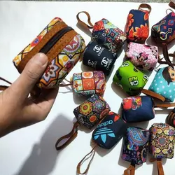 کیف جا هندزفری یا تنقلات . هدیه ای مناسب برای مدارس و جشن ها