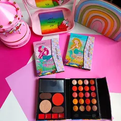 پالت سایه کیفی سایه ابرو هایلایتر رژلب سایه چشم رژگونه و آینه به انتخاب خودتون پری دریایی یونیکورن