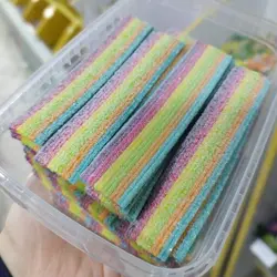 پاستیل رنگین کمانی ترش و شیرین ورقه ای بلند 150گرمی مارابو