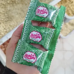 گز مغزدار مرداویج پسته ای 200گرمی نرم و تازه و خوشمزه