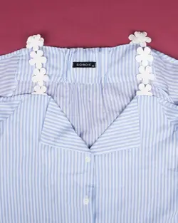 شومیز سرشانه باز بندی