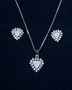 نیم ست نگین دار نقره زنانه